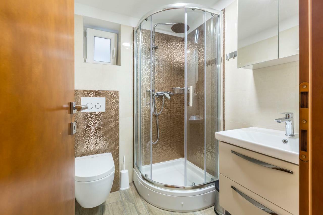 Reval Luxury Stone House Apartments**** Split Exterior foto